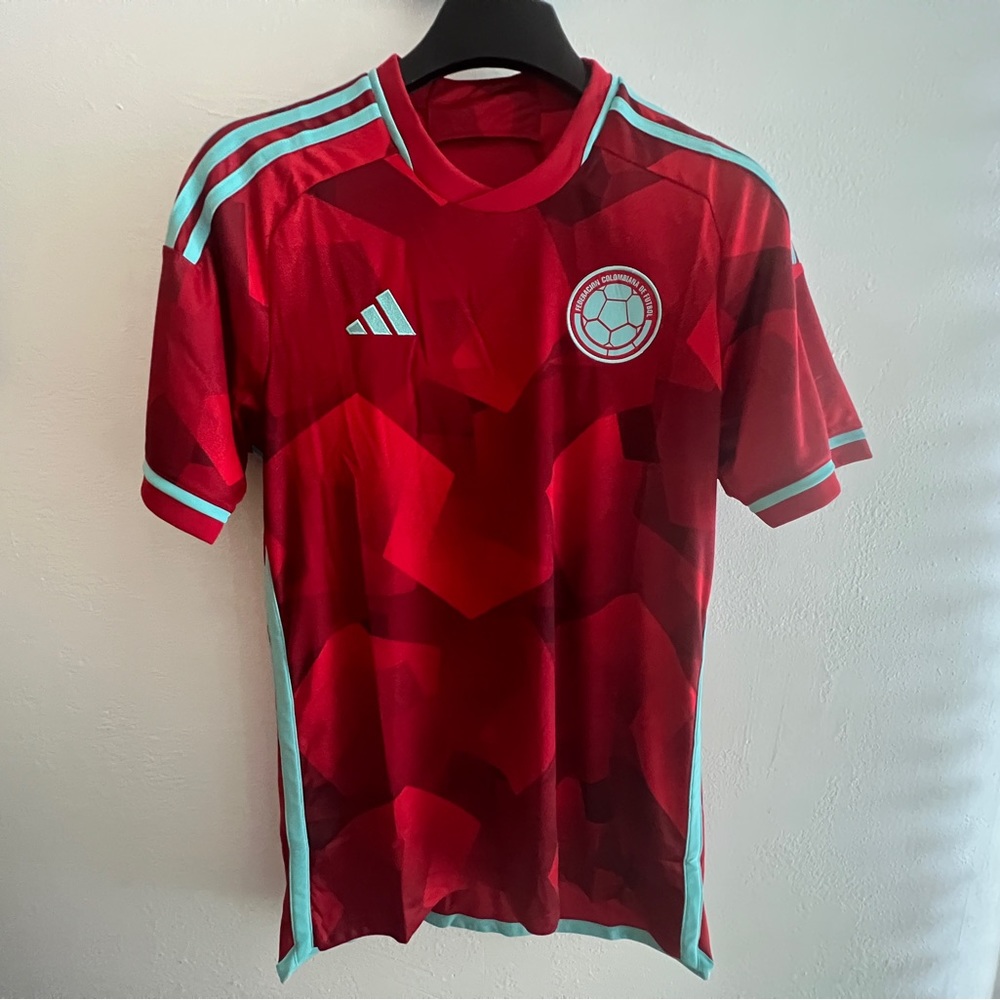 Team Colombia Soccer Jersey red size M authentic adidas